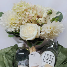Load image into Gallery viewer, Housewarming Gift Box
