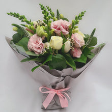 Load image into Gallery viewer, Hand Tied Bouquet